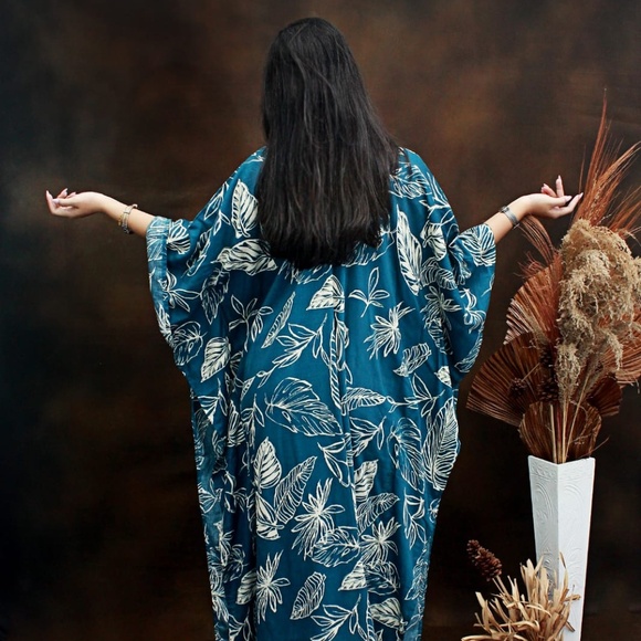 0136/ Dark Teal Long Kaftan, Rayon Viscose Material - Picture 7 of 13